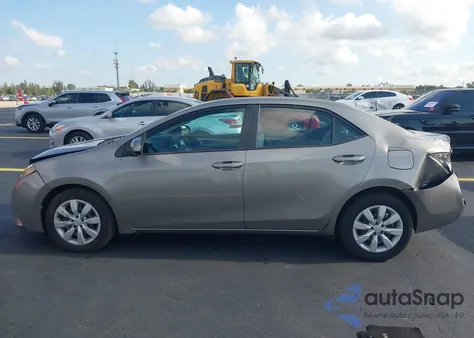 2014 Toyota Corolla Le z USA, uszkodzony, nr VIN 2T1BURHEXEC155427